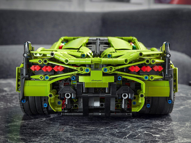 42115 LEGO Technic Lamborghini Sian FKP 37